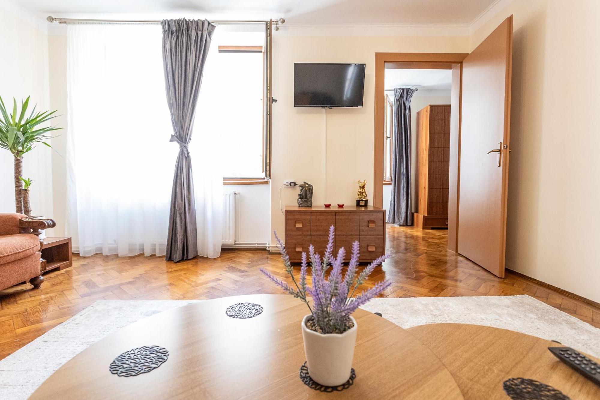 Apartamento Supreme Deer Braşov Exterior foto